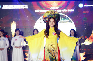 Tỏa sáng vẻ đẹp toàn diện của nữ sinh ngành Y – Dược Quảng Trị