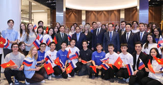 Thủ tướng Phạm Minh Chính tới thăm Đại học hàng đầu của Nga