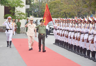 Bộ trưởng Lương Tam Quang làm việc tại Thanh Hóa, khởi công doanh trại Công an tỉnh