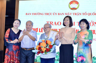 Quảng Ninh: 14 tác giả đạt giải thơ Lê Thánh Tông lần thứ 38 