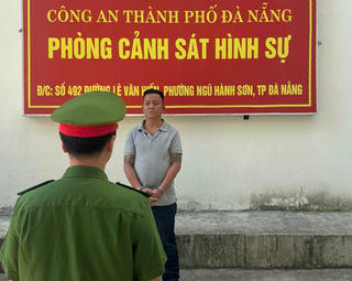 Đà Nẵng: Bắt chủ CLB Poker tổ chức đánh bạc trái phép tại khách sạn 