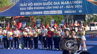 Trên 12.000 người tham gia Giải vô địch Quốc gia Marathon tại Khánh Hòa