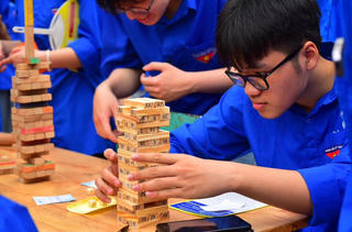 Khi học sinh học lệch về khoa học xã hội