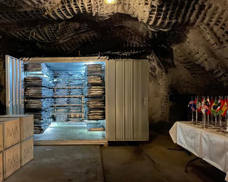 Nigeria gửi “ký ức quốc gia” tới Bắc Cực