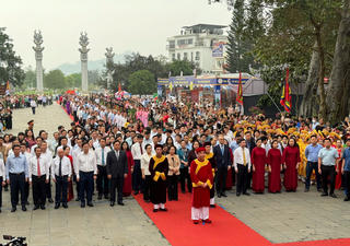 Khai hội Tây Thiên, nơi Phật giáo và Tín ngưỡng thờ Mẫu hòa quyện