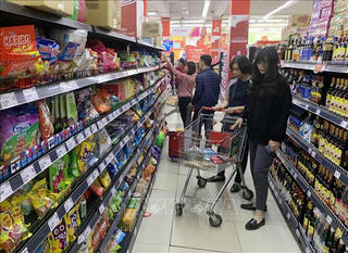 Bình ổn giá cả giữa biến động chi phí gia tăng