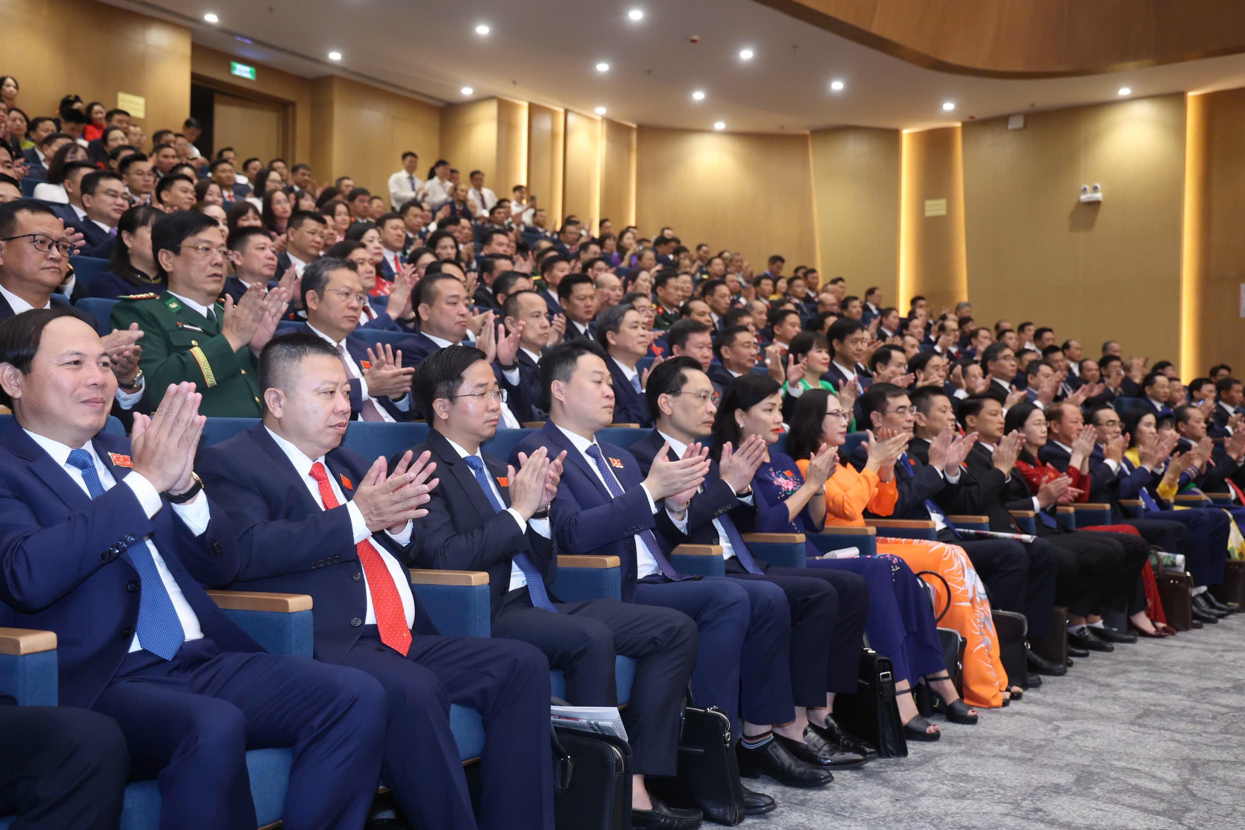 Tham gia Đại hội có 440 đại biểu tiêu biểu đại diện cho 119.000 đảng viên của tỉnh Lào Cai tham dự. Ảnh: Ngô Hùng.