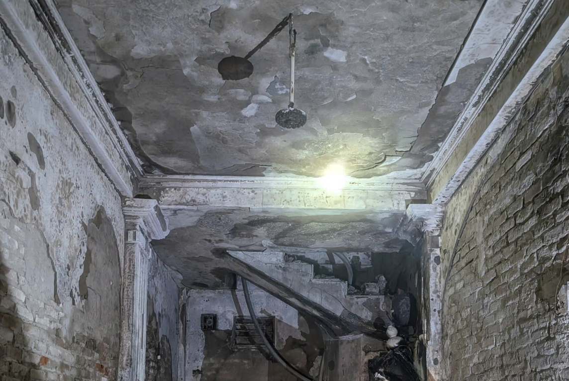 Vụ cháy đã khiến 5 nạn nhân, gồm N.Đ.L, sinh năm 1952; H.T.H, sinh năm 1956; N.H.M, sinh năm 1982; Đ.T.S, sinh năm 1988; N.M.V, sinh năm 2019, tử vong.