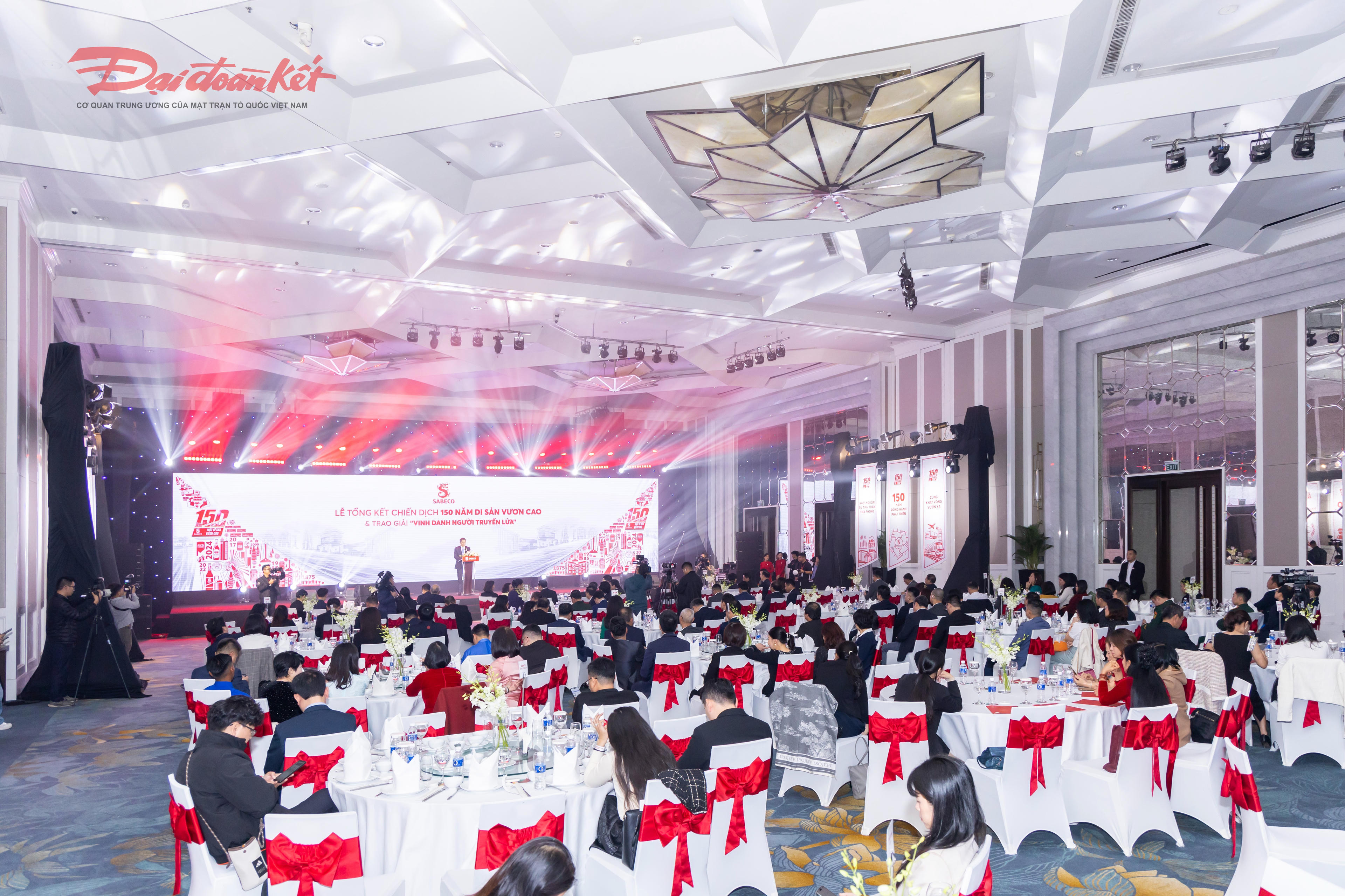 Quang cảnh buổi lễ. Ảnh: Quang Vinh