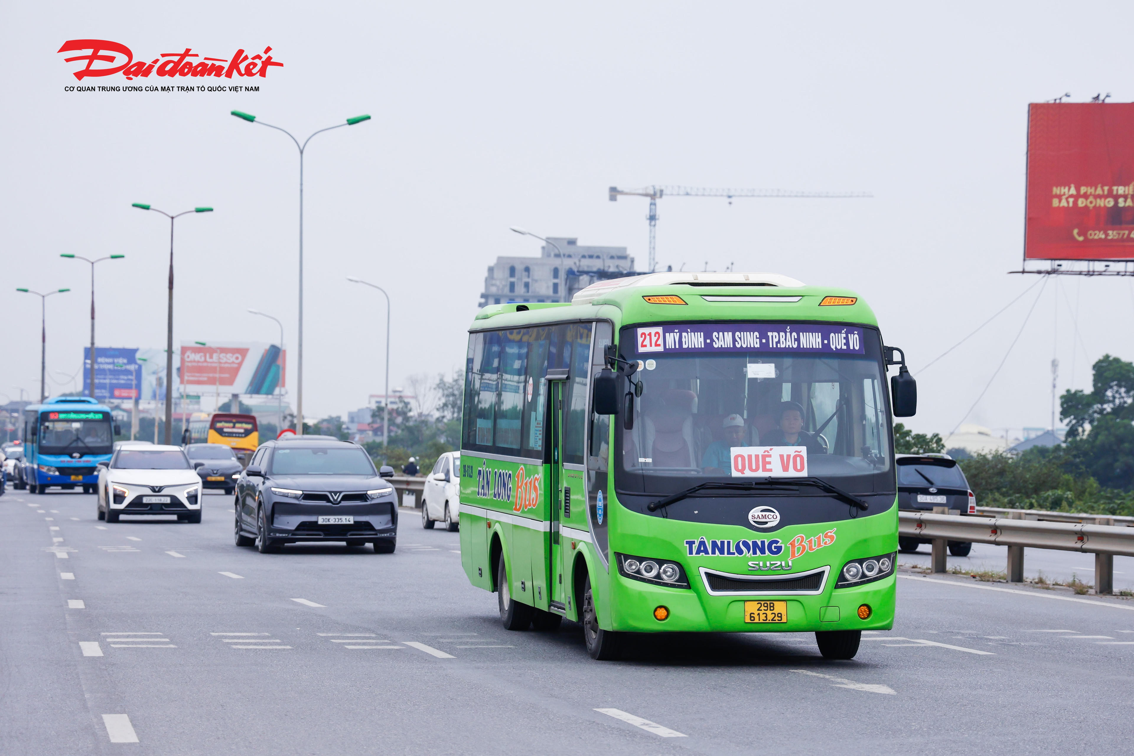 Trong những dịp lễ Tết, nhu cầu đi lại của người dân rất cao, do vậy việc siết chặt quản lý nhằm&nbsp;giảm thiểu tai nạn giao thông, đặc biệt là trong các dịp cao điểm.