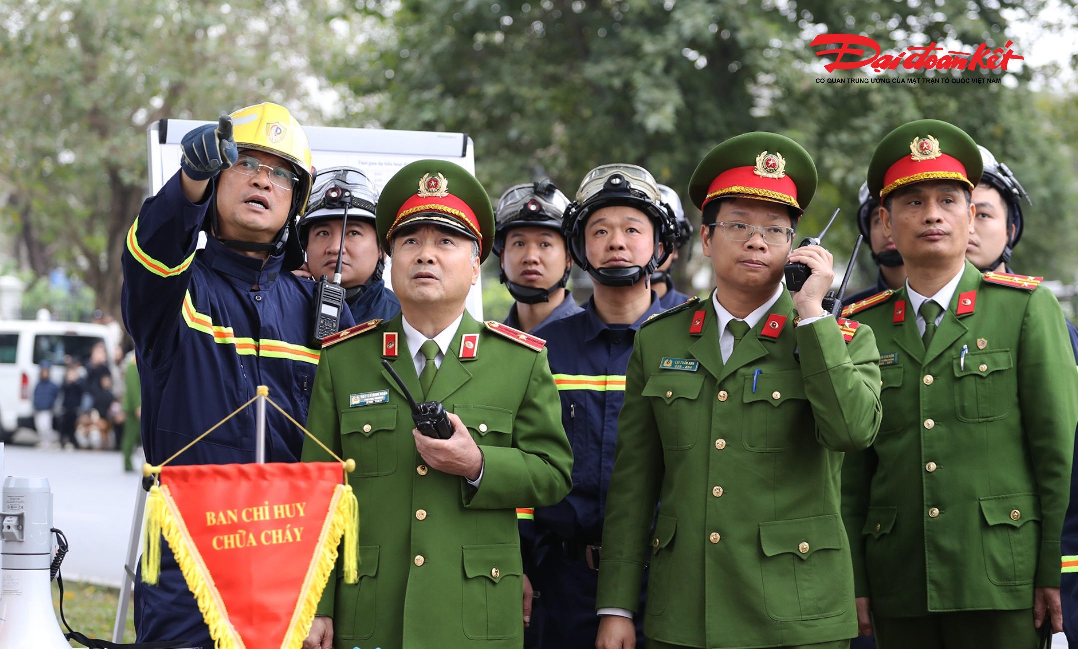 Tại buổi diễn tập, Thượng tướng Lê Văn Tuyến, Thứ trưởng Bộ Công an cho biết nguy cơ về cháy, nổ vẫn tiềm ẩn diễn biến phức tạp, khó lường, đặc biệt trước tốc độ đô thị hóa ngày càng tăng nhanh tại các thành phố khi trung bình mỗi ngày toàn quốc xảy ra khoảng 10 vụ cháy, 1 vụ nổ.. 