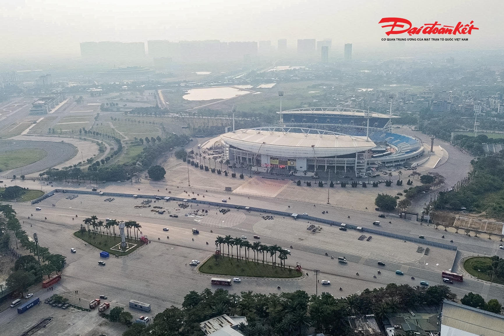 Tối ngày 23/1, tại khu vực Sân vận động Quốc gia Mỹ Đình (Hà Nội) sẽ diễn ra màn bắn pháo hoa chào mừng thành công Đại hội đại biểu toàn quốc lần thứ XIV của Đảng.Theo kế hoạch, chương trình bắt đầu từ 20h10 và kéo dài trong khoảng 30 phút, hứa hẹn mang đến không khí trang trọng, rực rỡ, thu hút đông đảo người dân Thủ đô theo dõi.