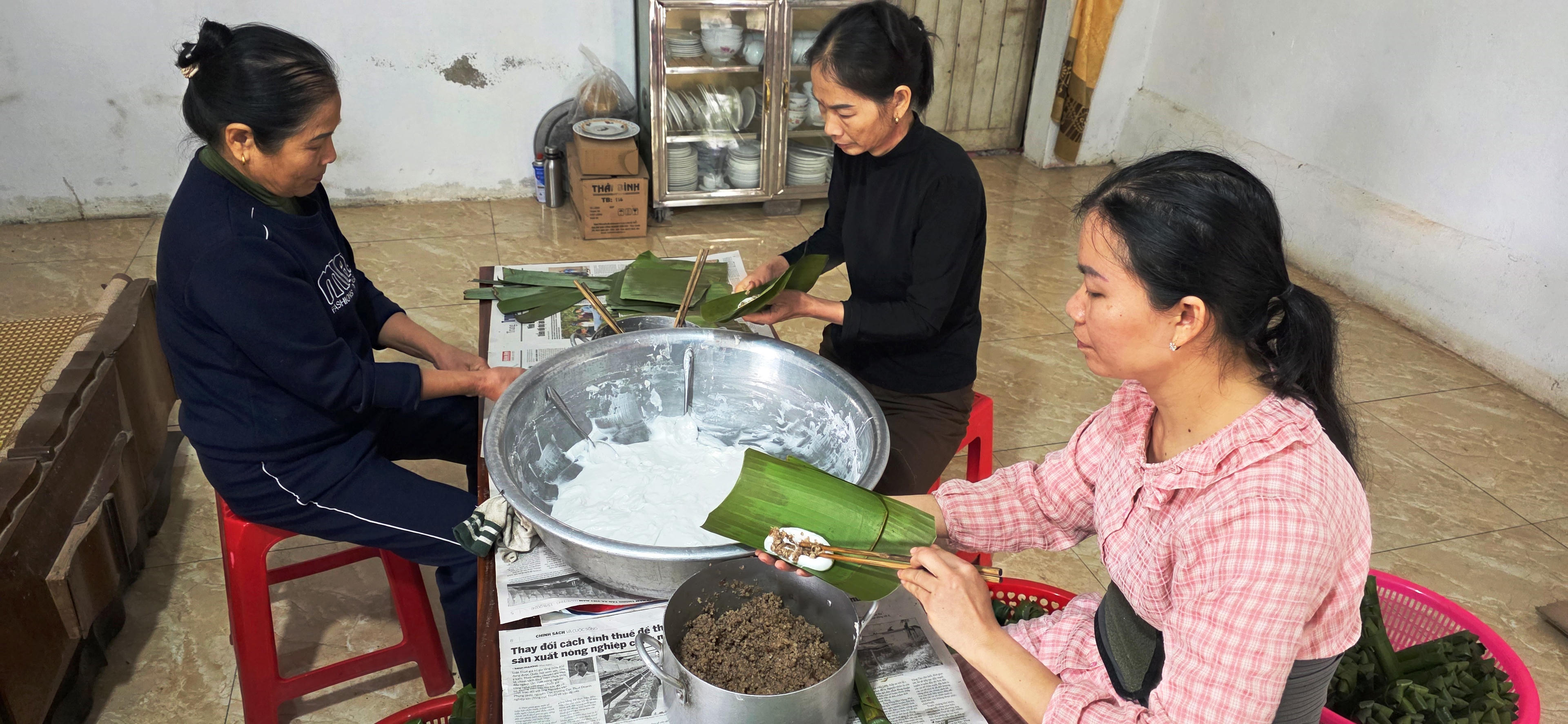 Bột bánh được làm từ loại gạo thuần chủng 13/2... ảnh: Nguyễn Chung.