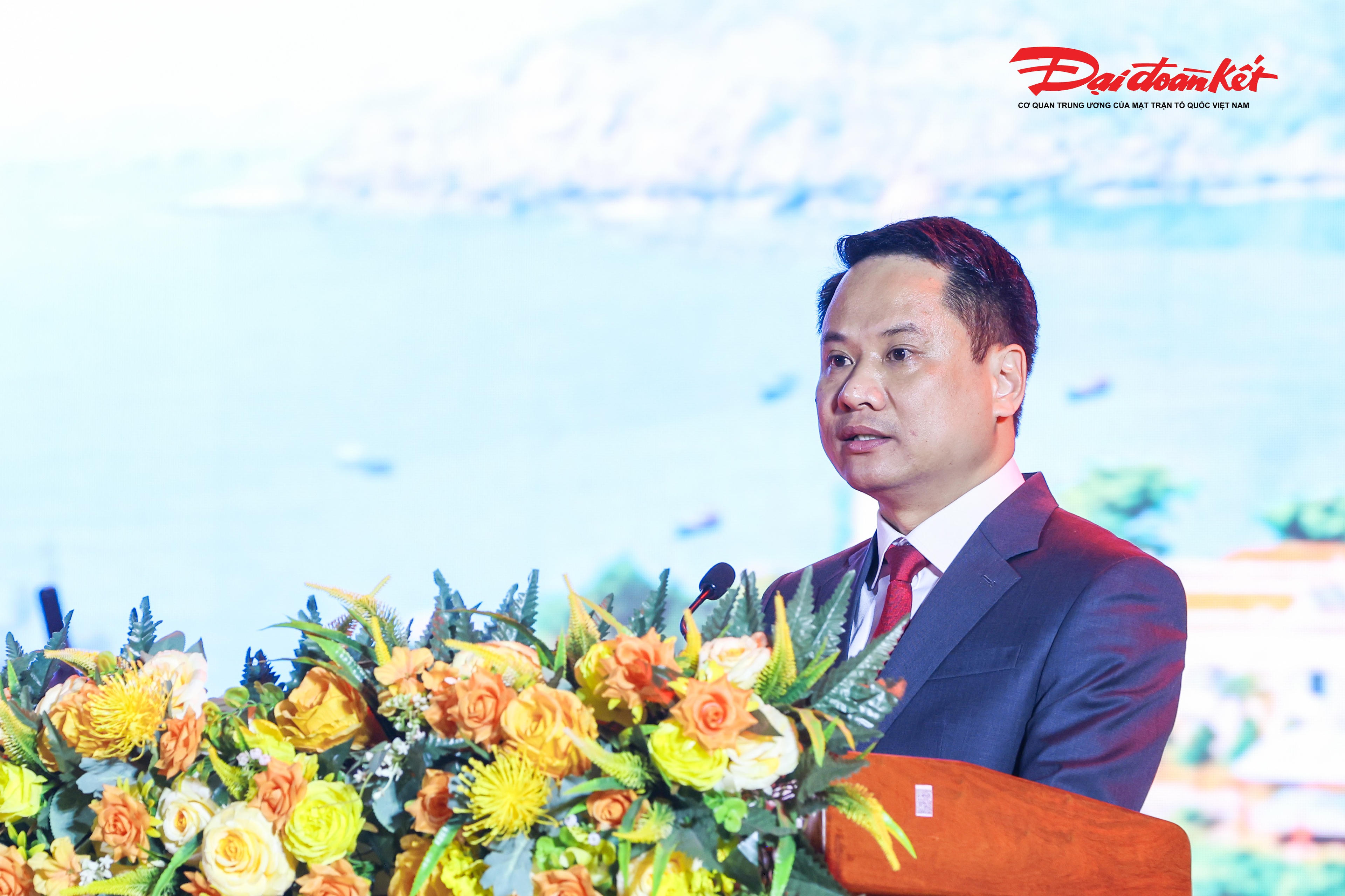 Ông Trương Thành Trung - Ủy viên Ủy ban Trung ương MTTQ Việt Nam, Bí Thư Đảng ủy - Tổng Biên tập Báo Đại đoàn kết phát biểu tại Chương trình. Ảnh: Quang Vinh.