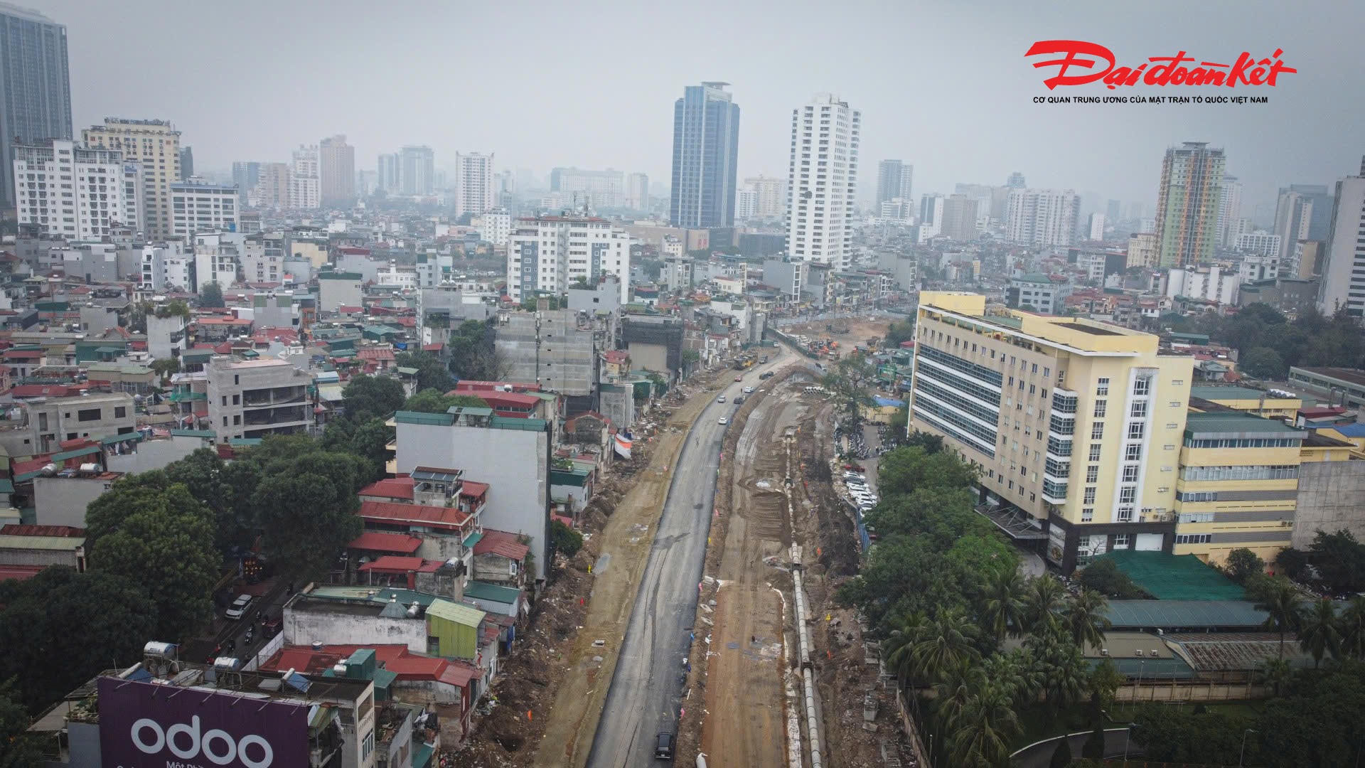 Theo kế hoạch, dự án sẽ hoàn thành vào cuối năm 2026. Tuy nhiên, nhà thầu đang tăng cường huy động máy móc, nhân lực, tổ chức thi công liên tục nhằm đẩy nhanh tiến độ, phấn đấu đưa công trình về đích sớm hơn dự kiến, trước ngày 2/9.