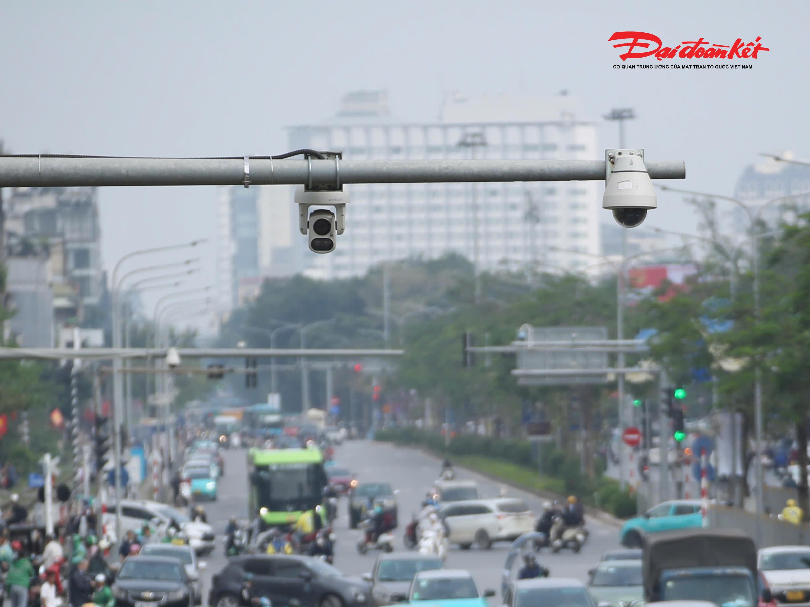 Hệ thống camera giám sát hoạt động 24/7 trên toàn tuyến Giải Phóng.
