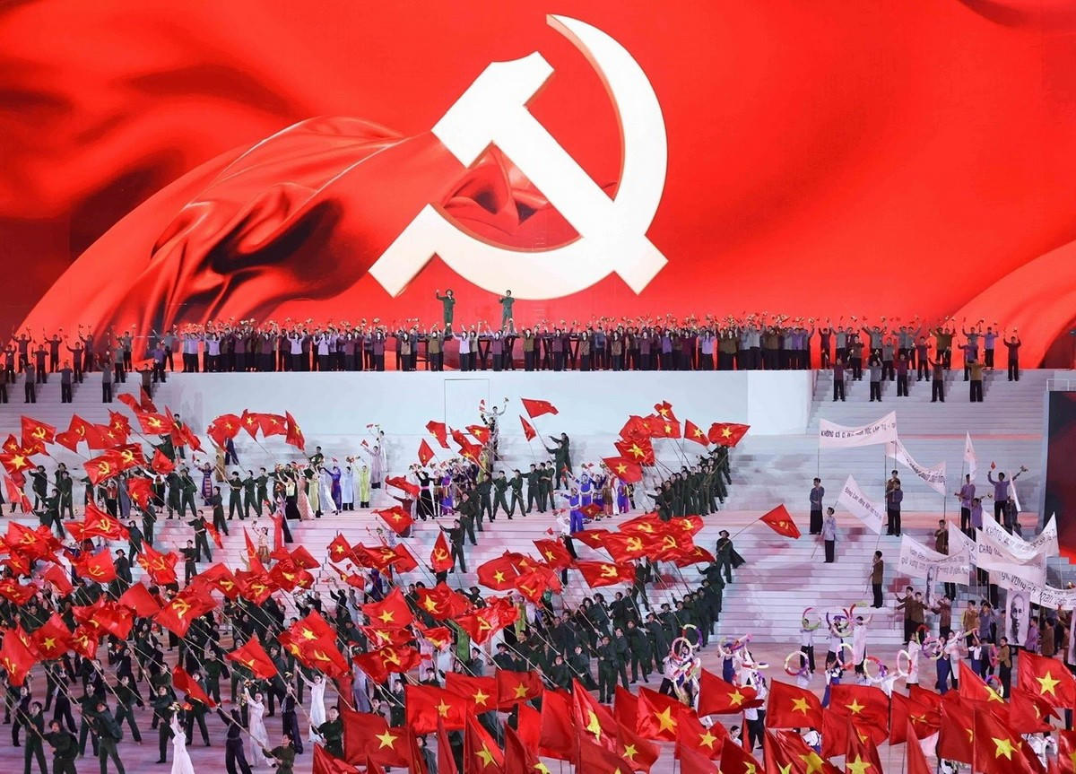 Chương trình nghệ thuật đặc biệt “Dưới lá cờ vẻ vang của Đảng” chào mừng thành công Đại hội đại biểu toàn quốc lần thứ XIV của Đảng Cộng sản Việt Nam