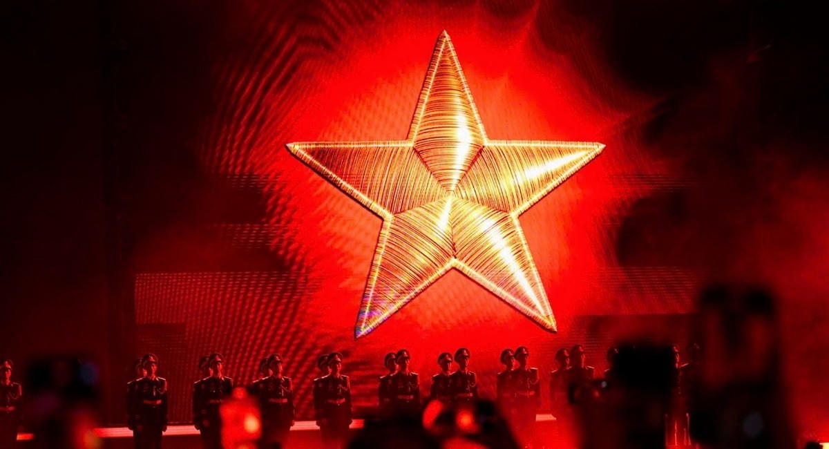 Hình ảnh tại chương trình hòa nhạc "Tổ quốc trong tim".