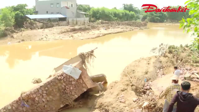 Thái Nguyên: Cầu dân sinh bị cuốn trôi, nhịp sống người dân bị đảo lộn